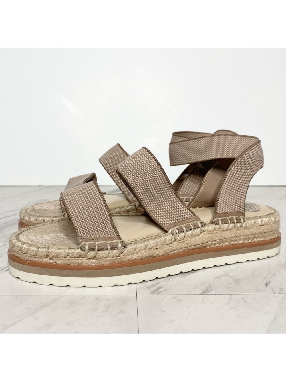 Vince Camuto Kolindia Platform Sandal 8.5
